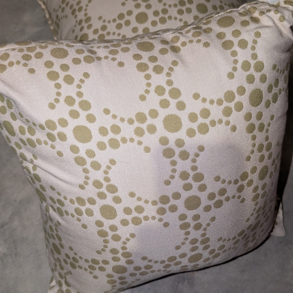 Sunbrella Outdoor NEW Pillows - 2 - Cream and Tan Patterned Accent Pillow - Picture 1 of 5